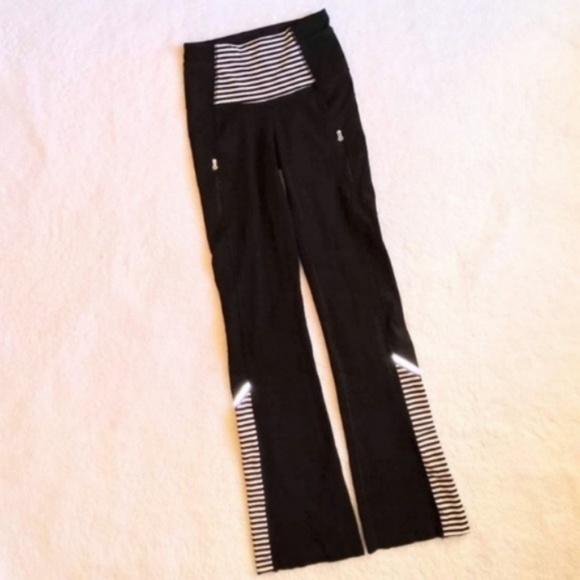 Lululemon Run Ice Queen Yoga Pants Flared Leggings - Picture 3 of 8